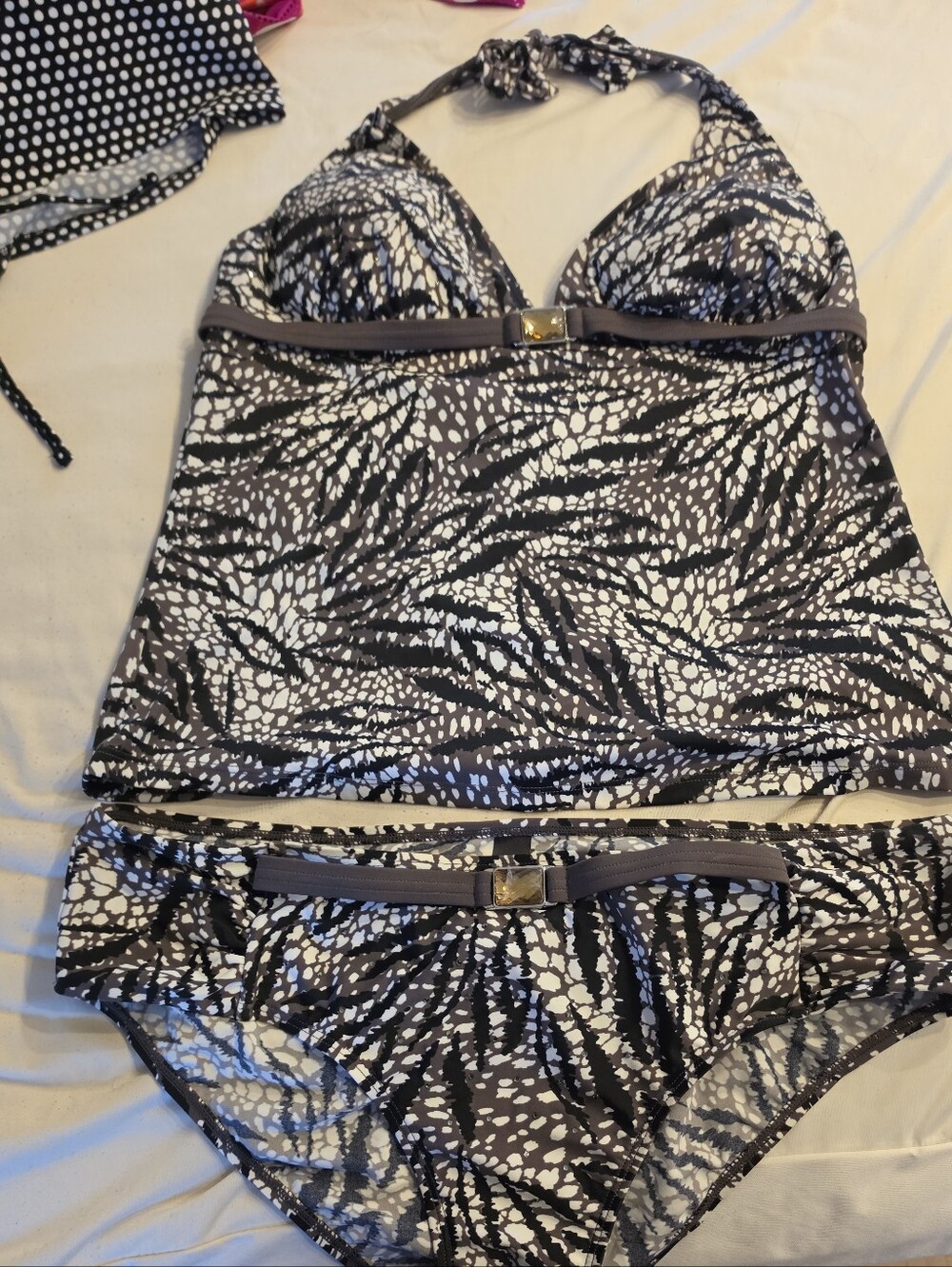 Gray and White Patterned Tankini Set